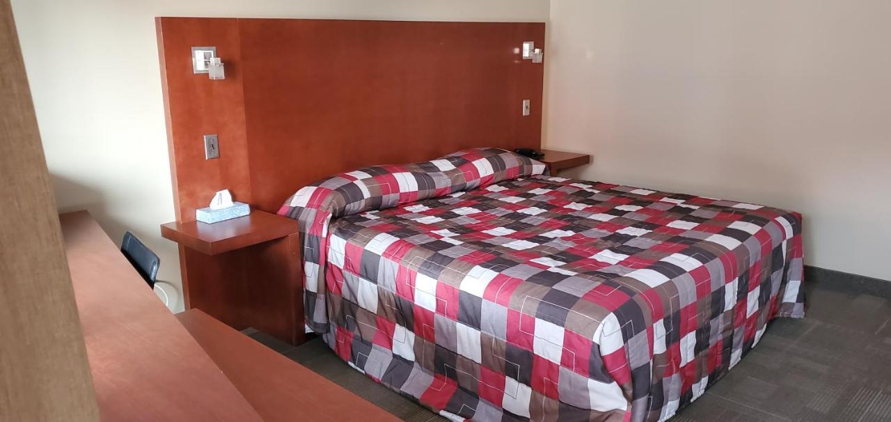 Motel Falcon Brossard Exterior foto